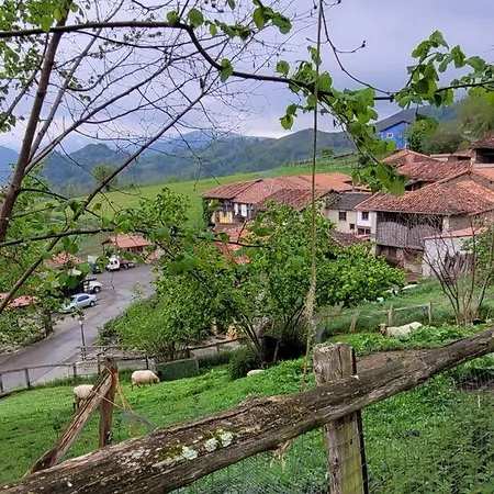 Villa La Casa Rectoral De El Tozu Caso Esterno foto